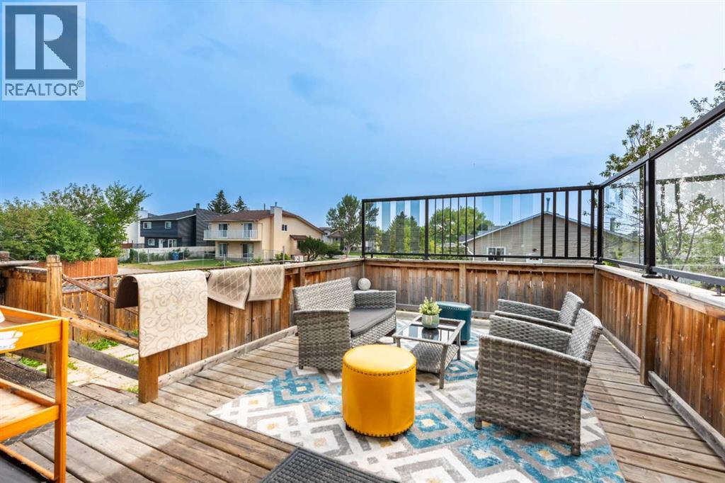 Single Family House Bi-level for Sale in  Whitehaven Road NE Whitehorn Calgary 
