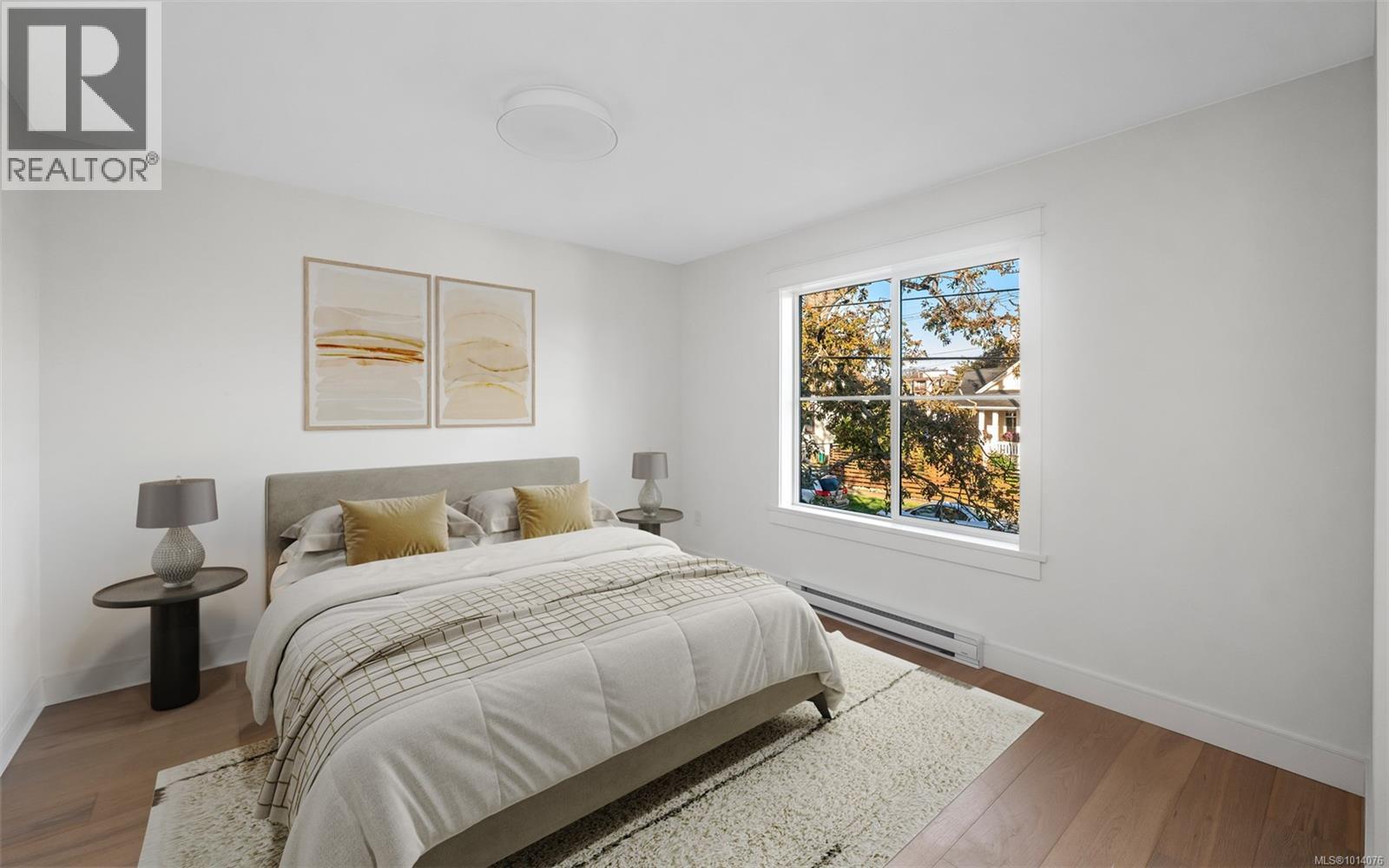 4 820 Dunsmuir Road, Esquimalt