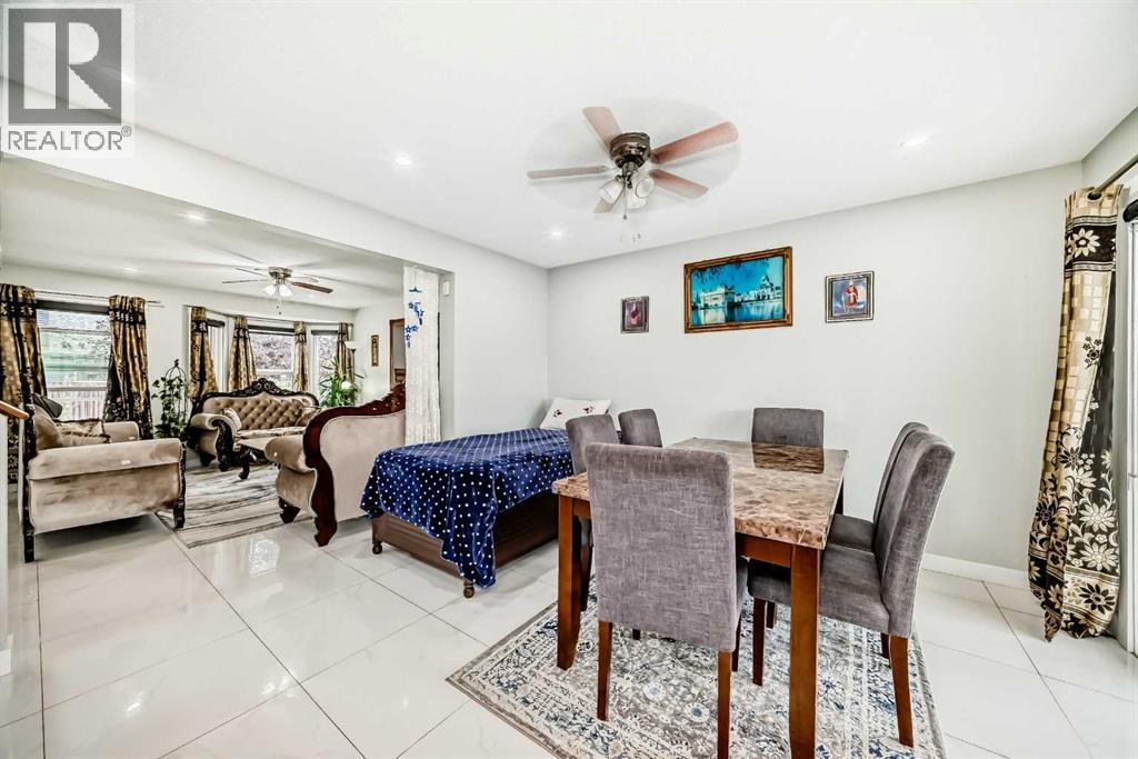 Single Family House for Sale in  Taravista Way NE Taradale Calgary 