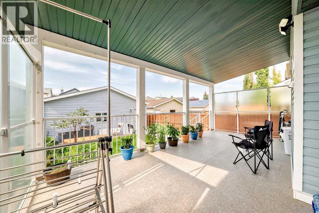 Single Family House for Sale in  Taravista Way NE Taradale Calgary 
