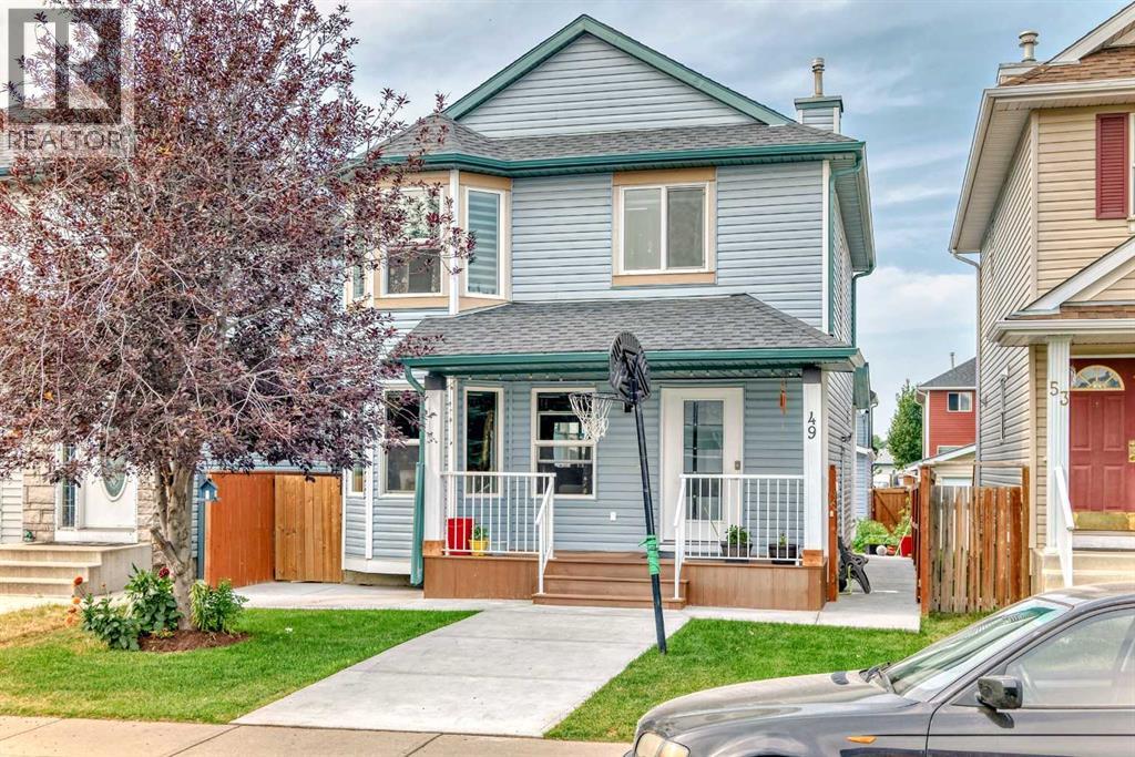 Single Family House for Sale in  Taravista Way NE Taradale Calgary 