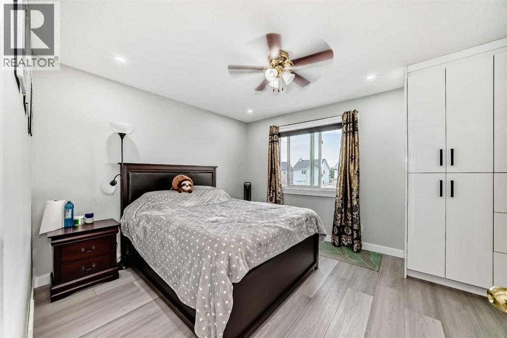 Single Family House for Sale in  Taravista Way NE Taradale Calgary 