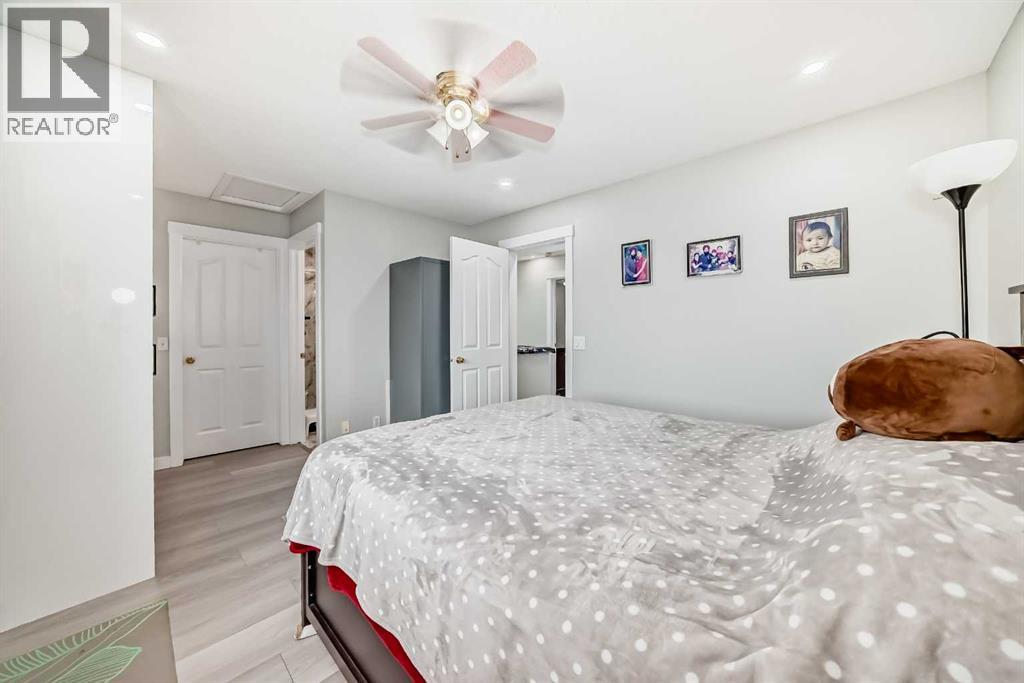 Single Family House for Sale in  Taravista Way NE Taradale Calgary 