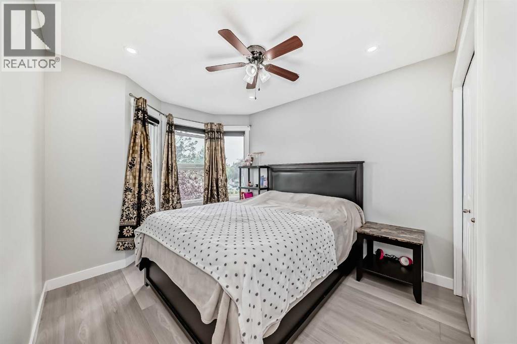 Single Family House for Sale in  Taravista Way NE Taradale Calgary 