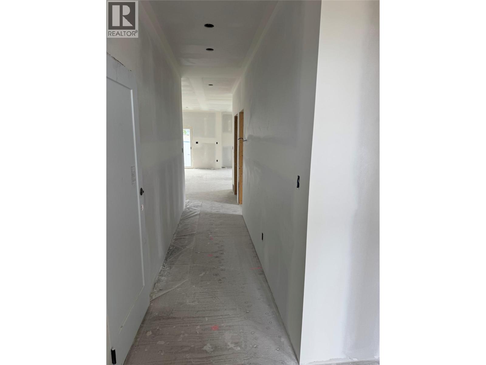 220 Shepherd Road Unit# 11, Chase