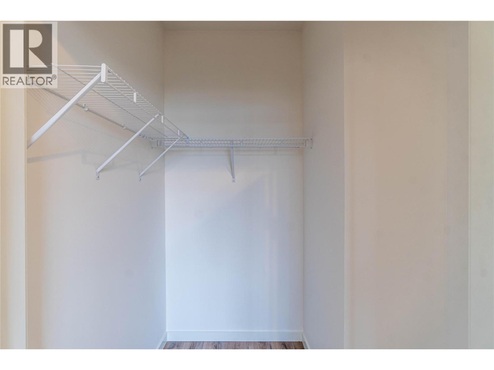 220 Shepherd Road Unit# 11, Chase