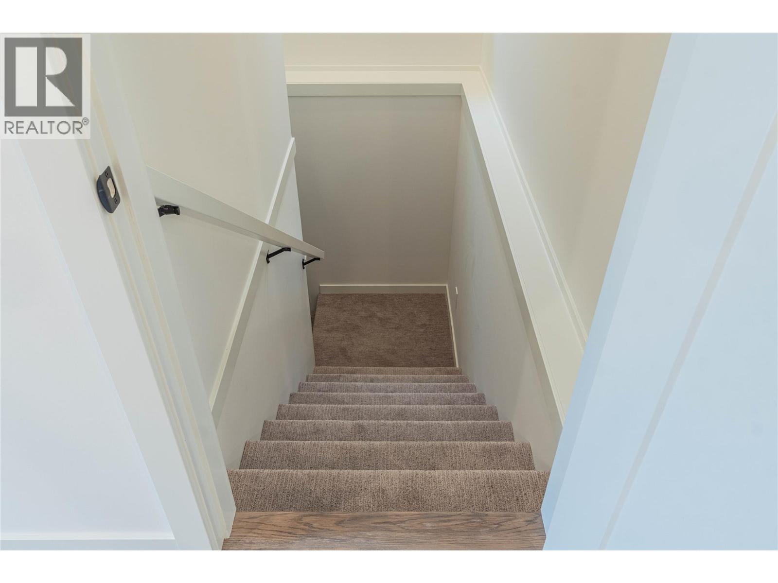 220 Shepherd Road Unit# 11, Chase