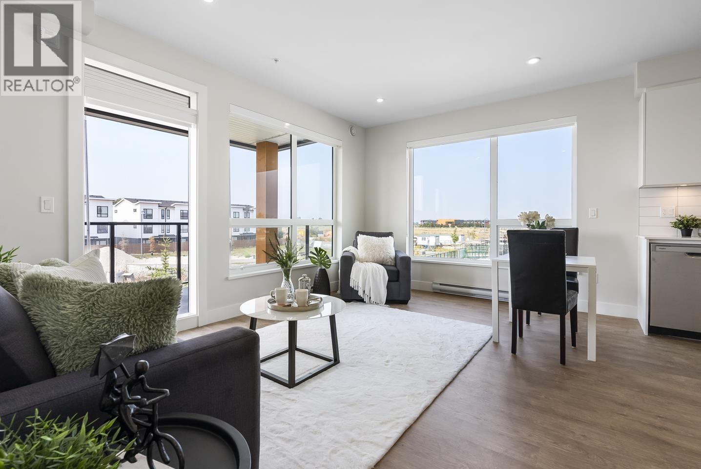 208 1942 STARLING DRIVE, Tsawwassen