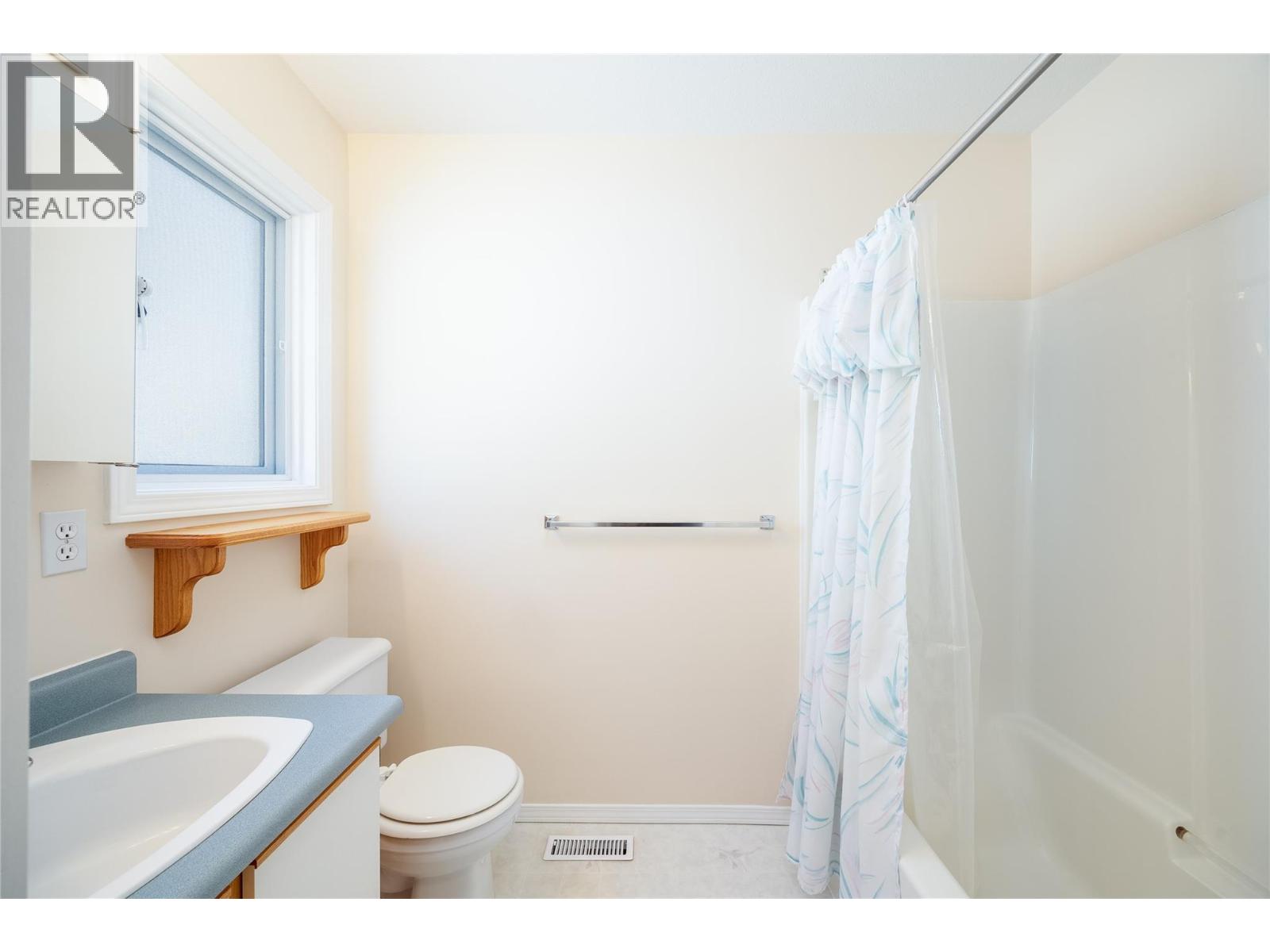  438 Parfitt Court, Kelowna