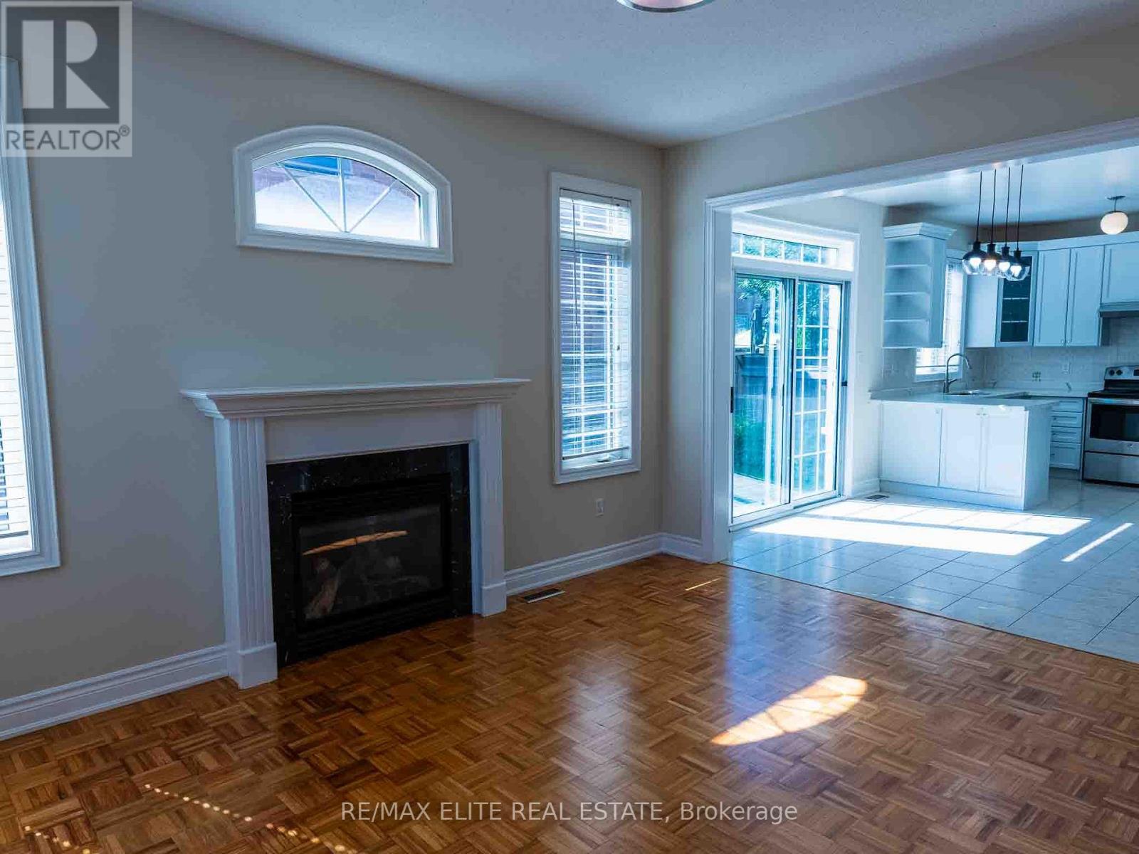 Single Family House for Sale in  GOULD LANE Vaughan (Patterson) 
