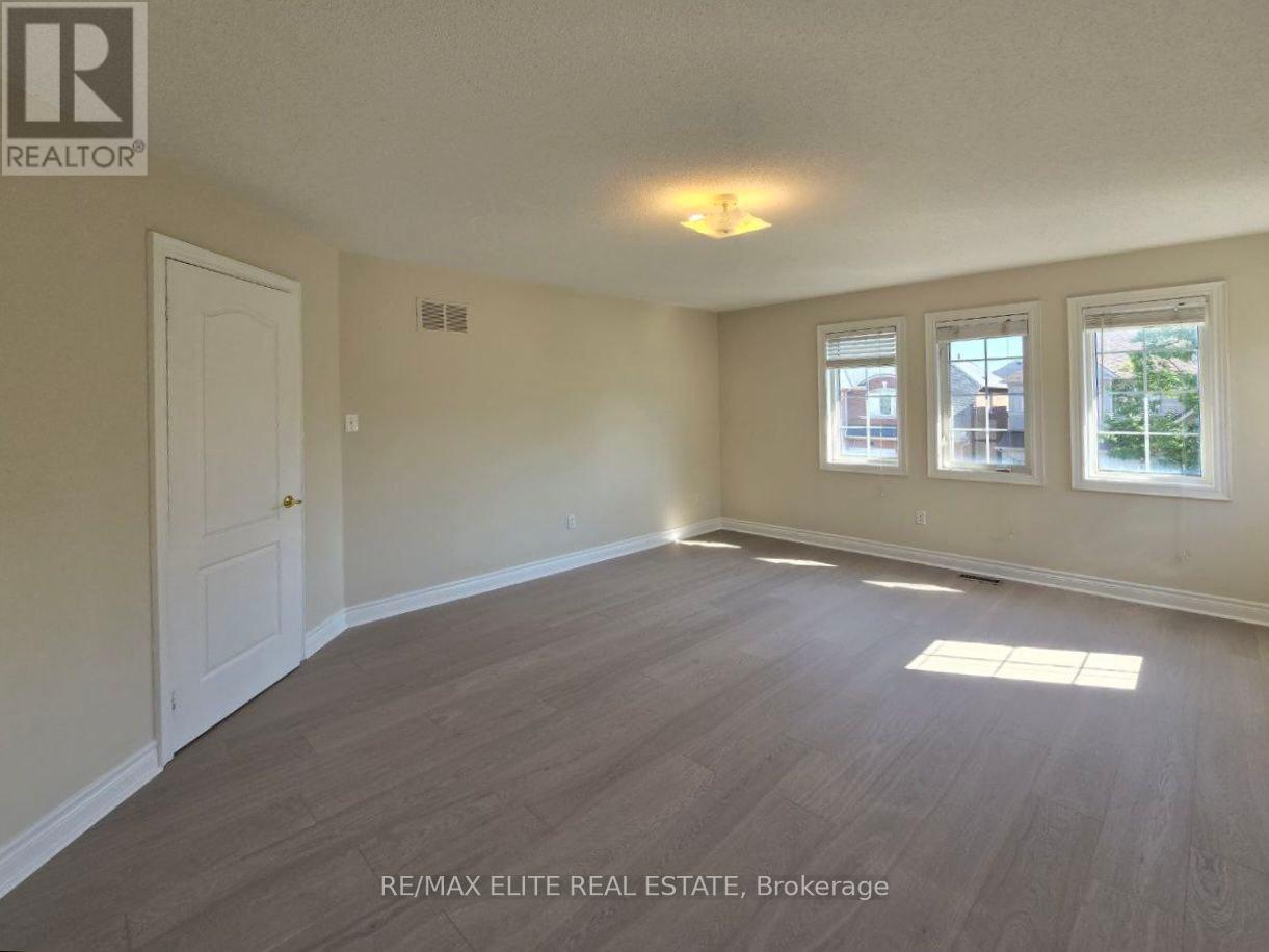 Single Family House for Sale in  GOULD LANE Vaughan (Patterson) 