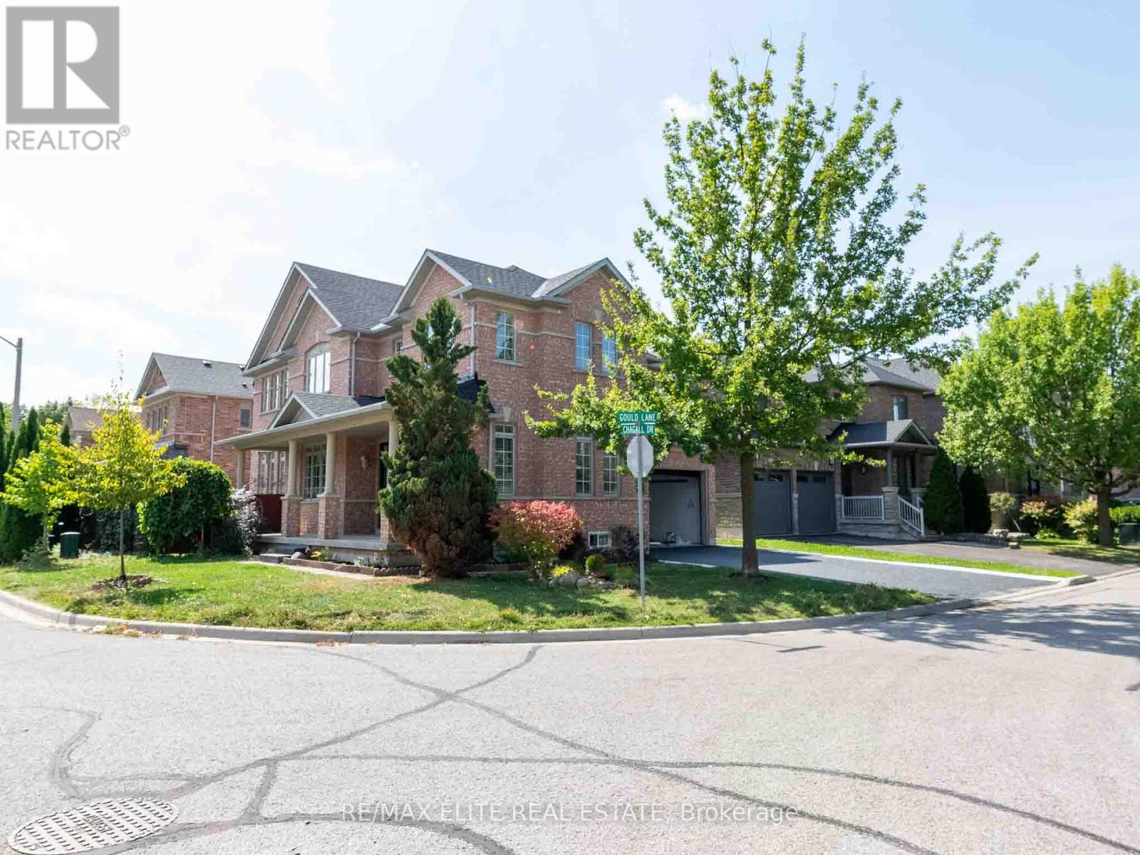 Single Family House for Sale in  GOULD LANE Vaughan (Patterson) 
