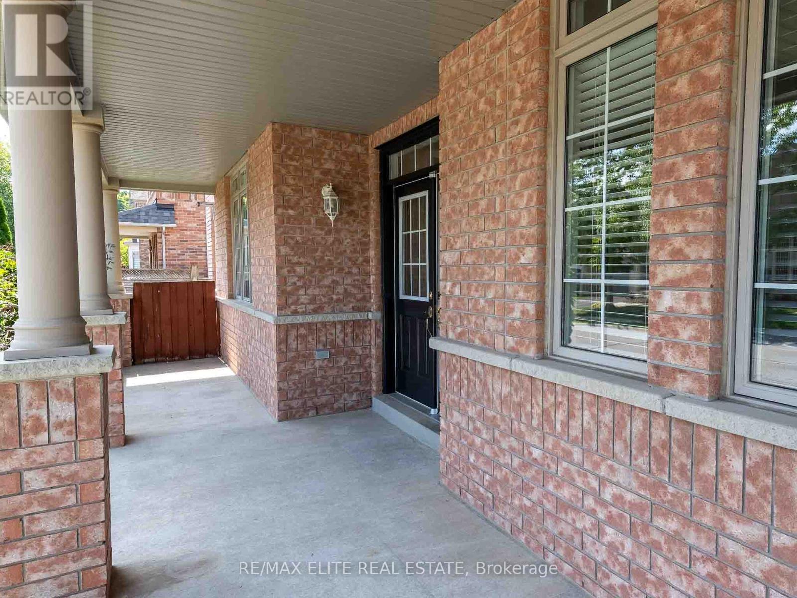Single Family House for Sale in  GOULD LANE Vaughan (Patterson) 