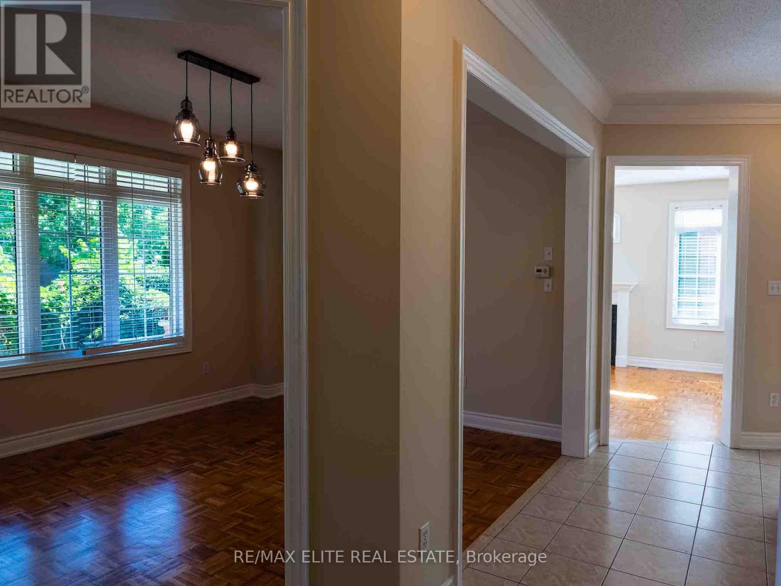 Single Family House for Sale in  GOULD LANE Vaughan (Patterson) 