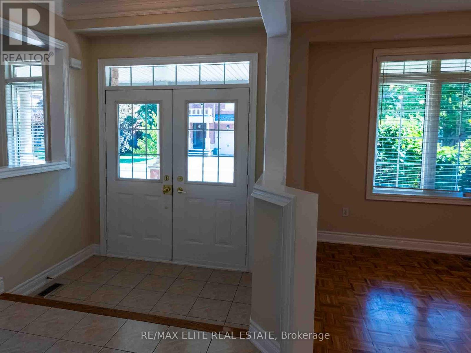 Single Family House for Sale in  GOULD LANE Vaughan (Patterson) 