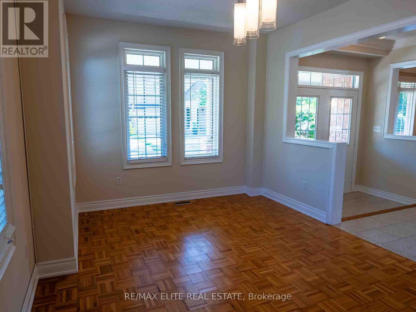 Single Family House for Sale in  GOULD LANE Vaughan (Patterson) 