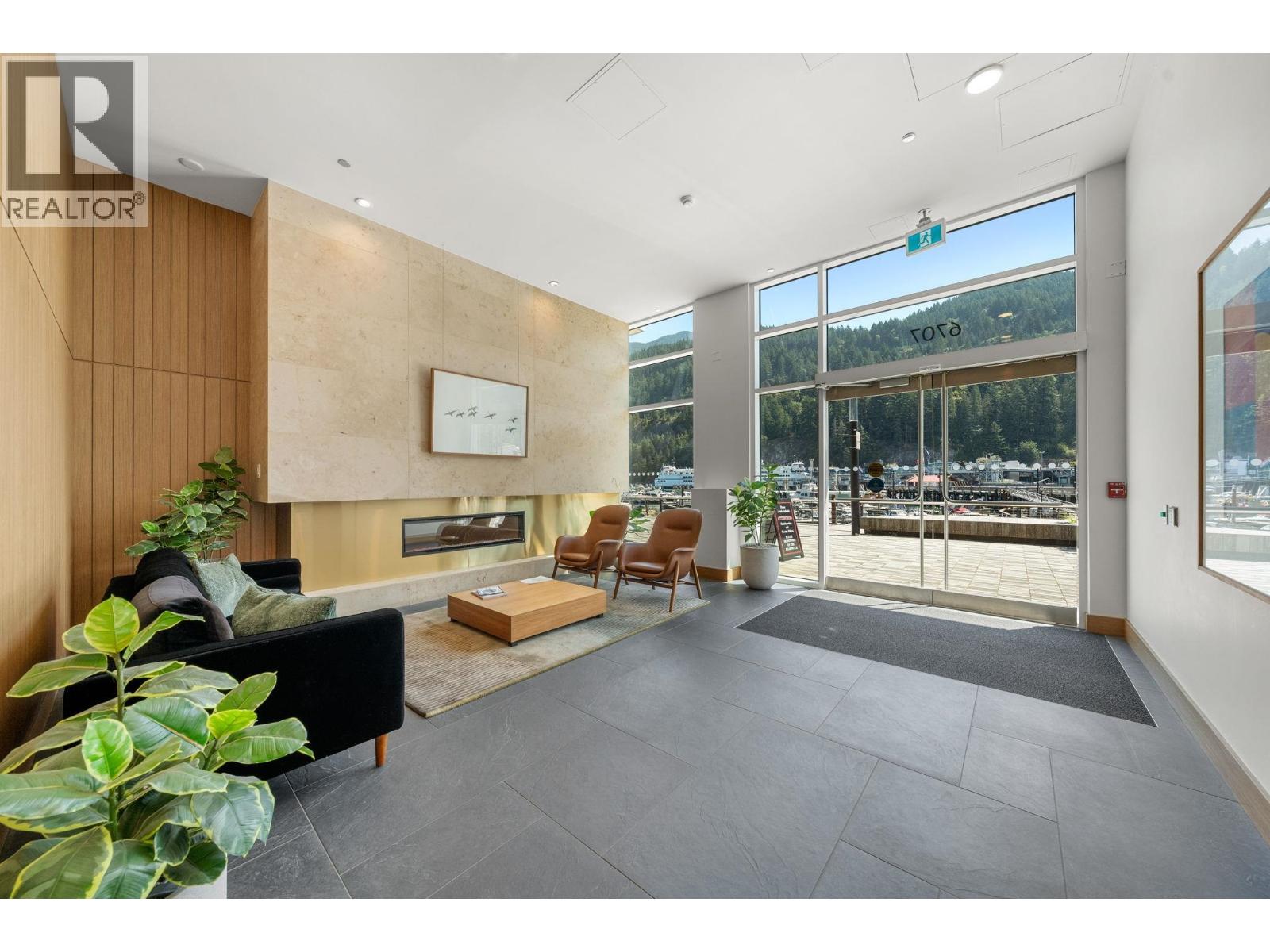 309 6707 NELSON AVENUE, West Vancouver