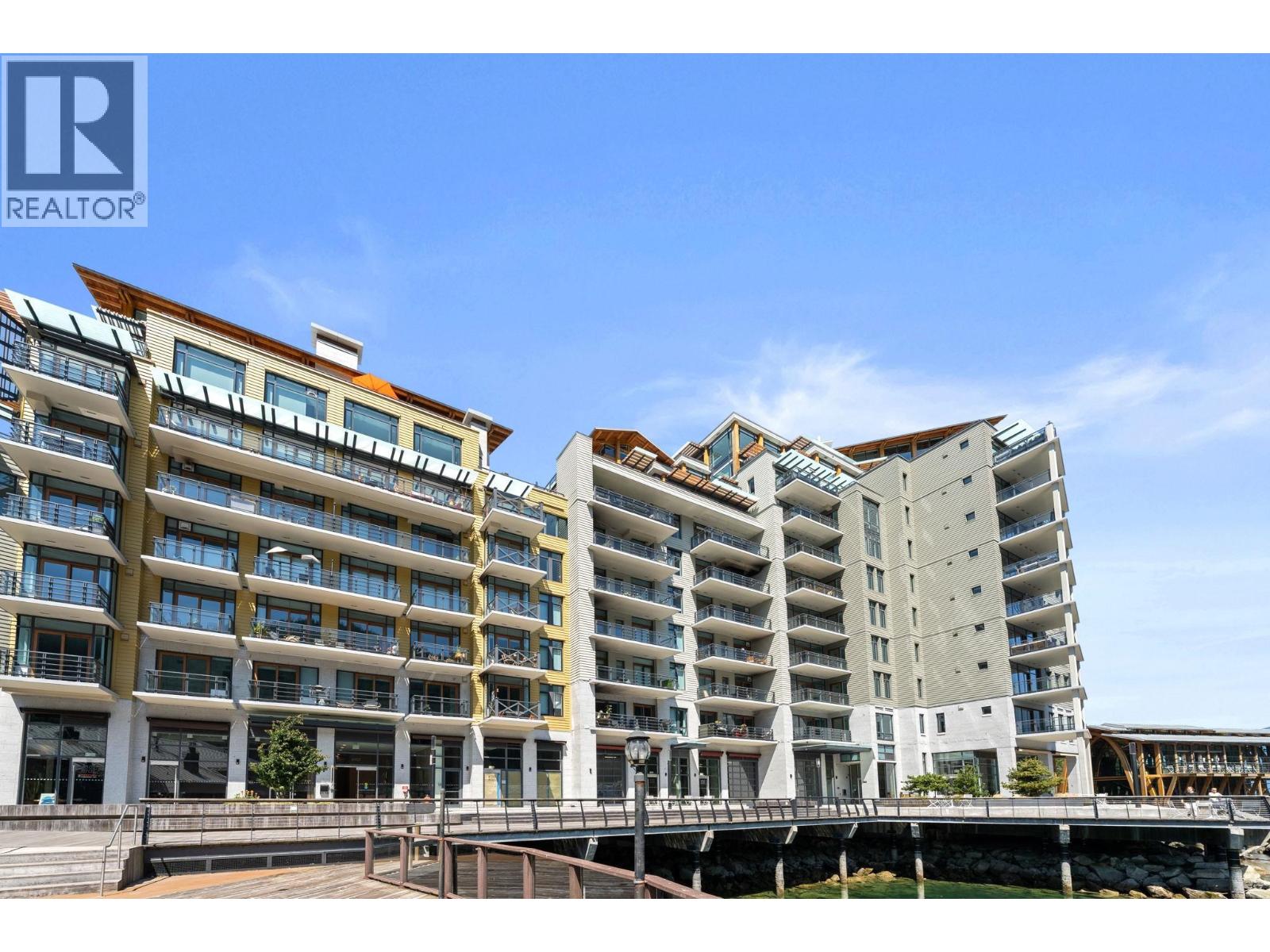 309 6707 NELSON AVENUE, West Vancouver
