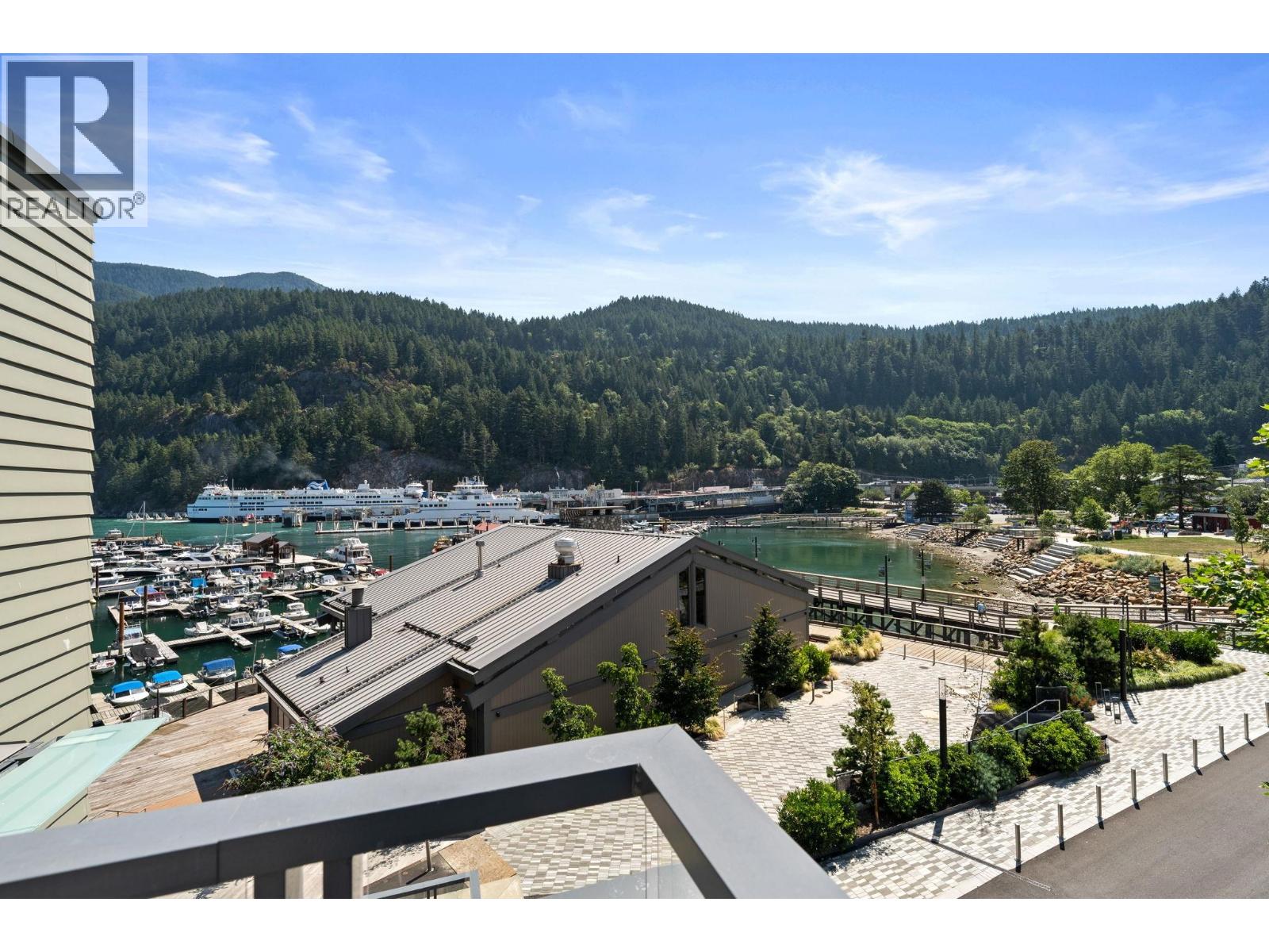 309 6707 NELSON AVENUE, West Vancouver