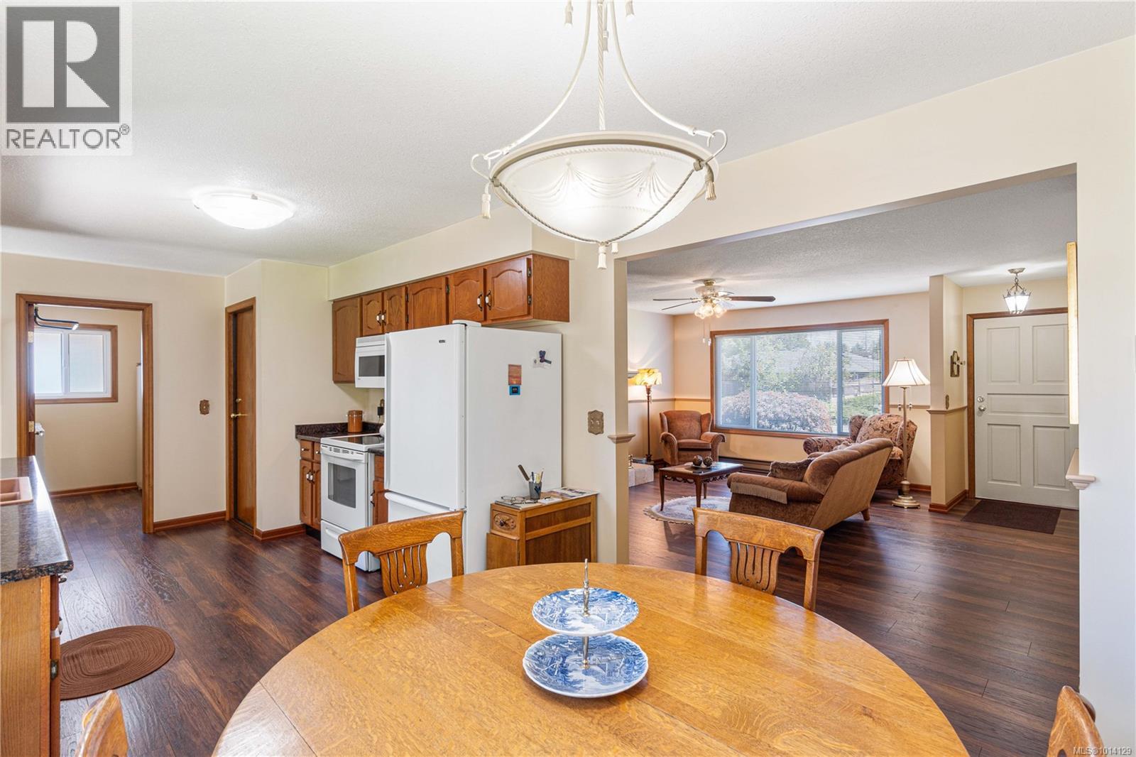 694 Wedgewood Cres, Parksville