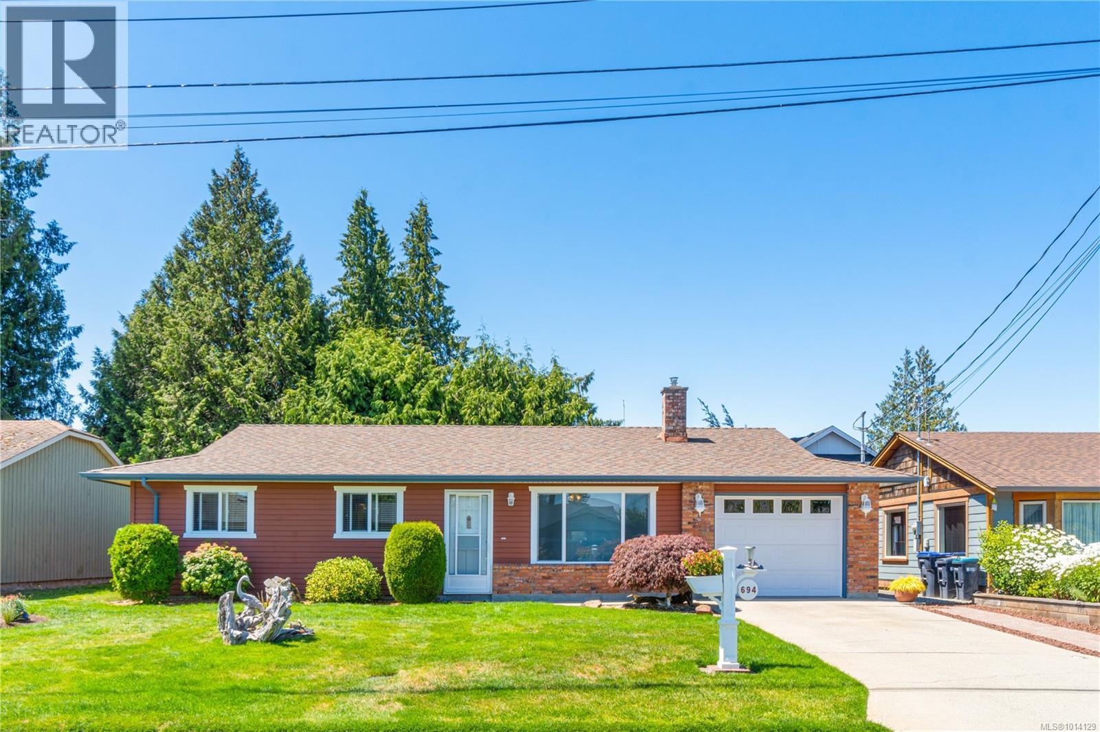 694 Wedgewood Cres, Parksville