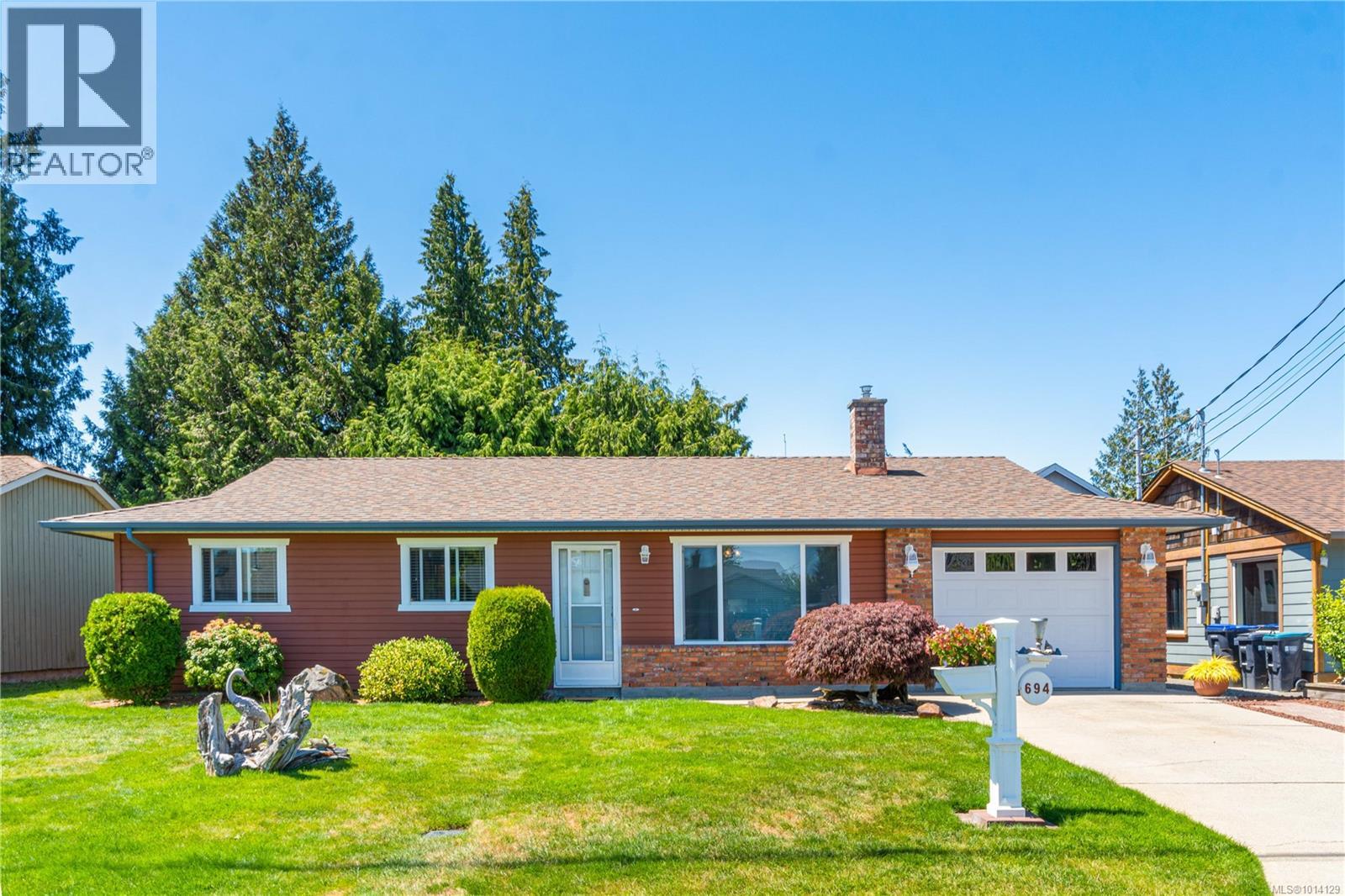 694 Wedgewood Cres, Parksville
