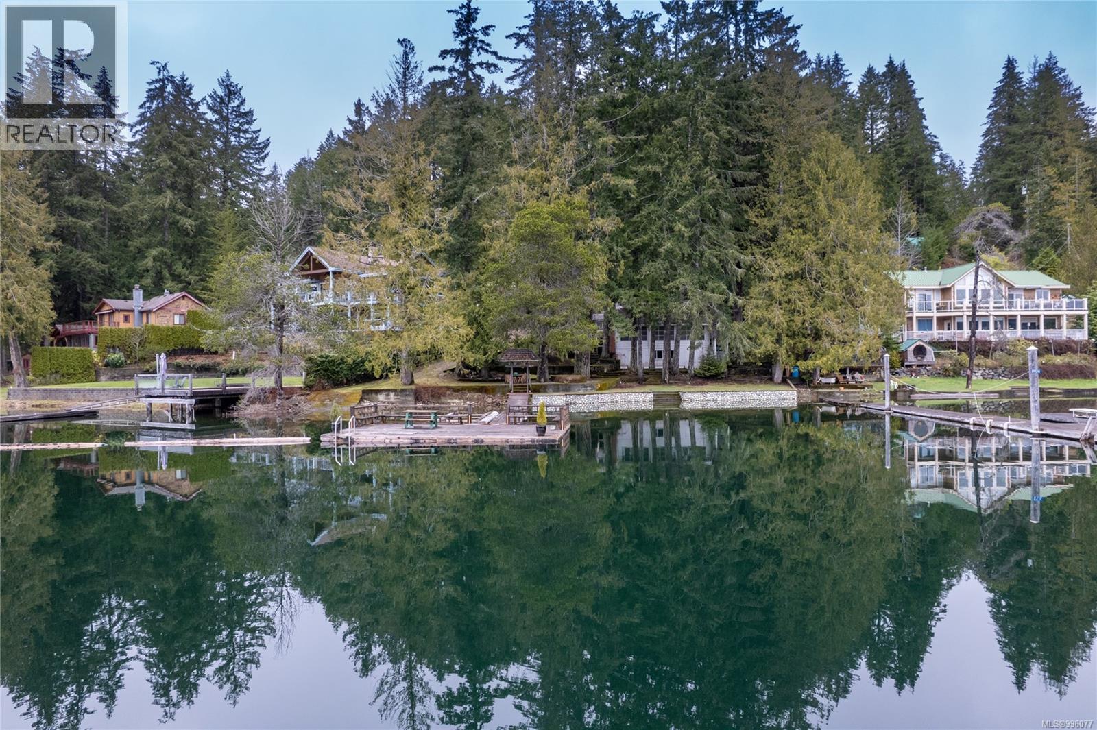 8950 Stirling Arm Dr, Port Alberni