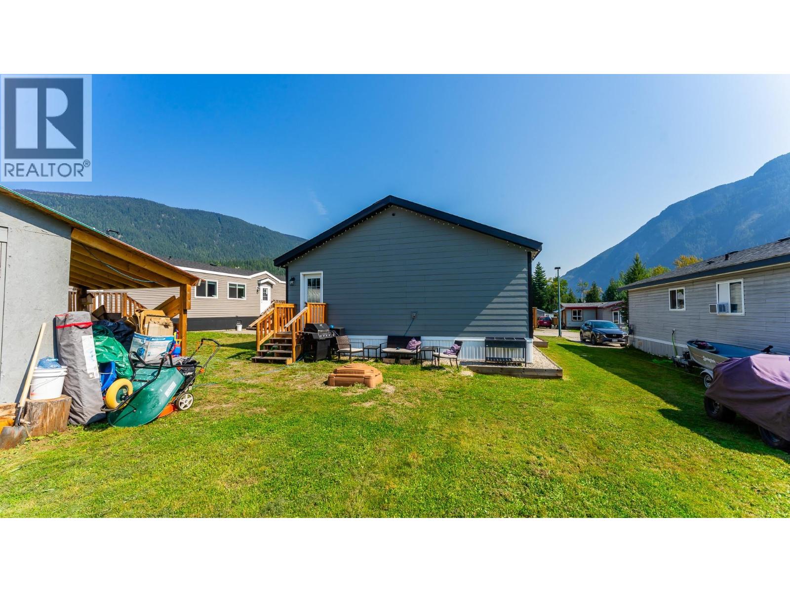 44 Johnson Way, Revelstoke