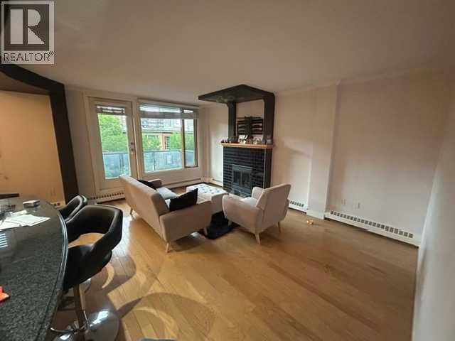 Single Family House for Sale in    Avenue Beltline Calgary 