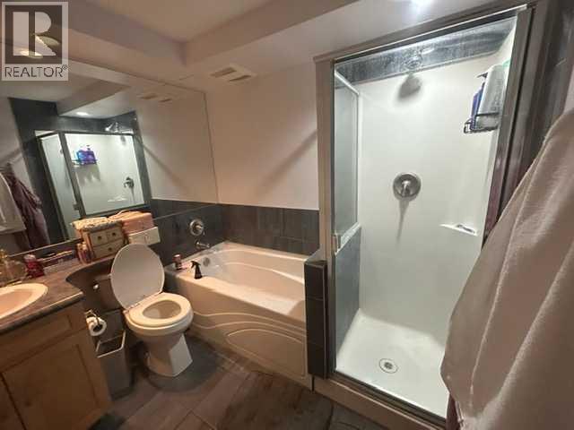 Single Family House for Sale in    Avenue Beltline Calgary 