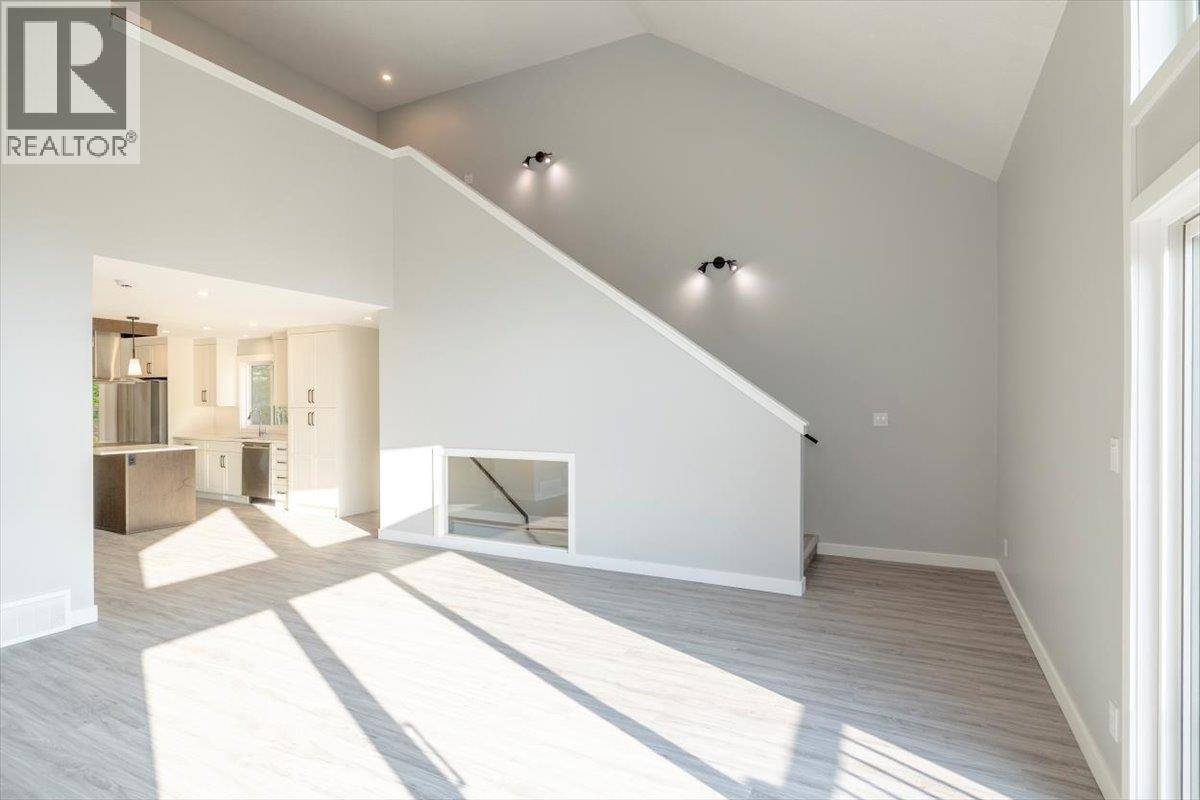 3 Alpine Trail Place, Fernie