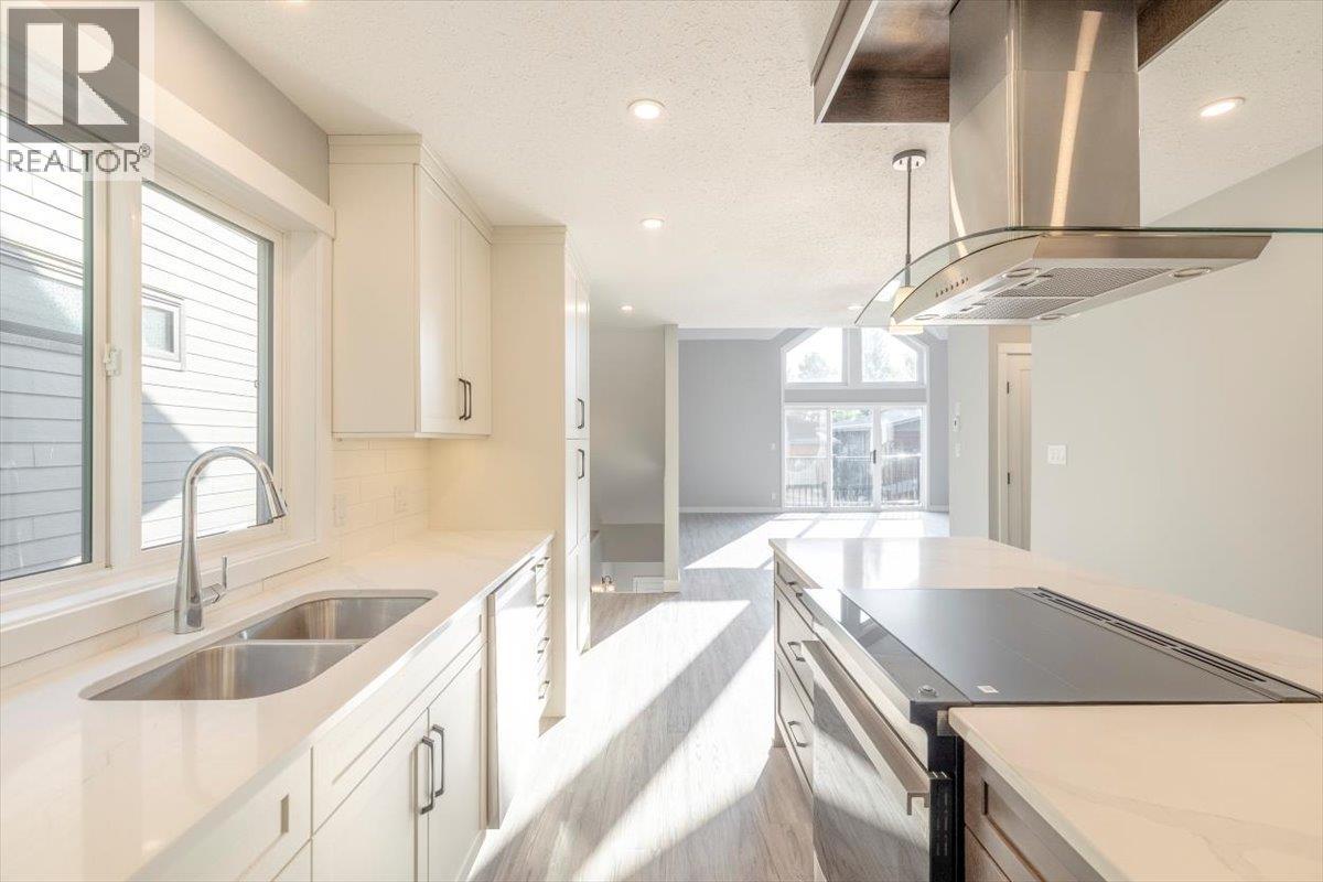 3 Alpine Trail Place, Fernie