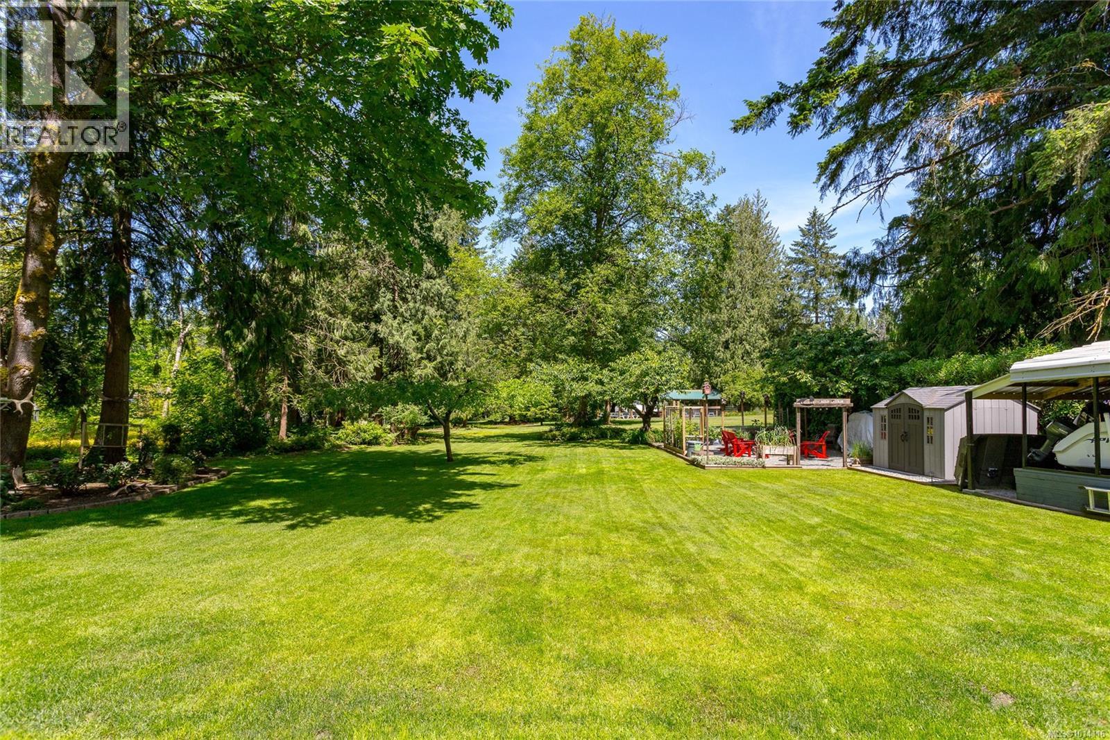 4724 Fairbridge Dr, Duncan