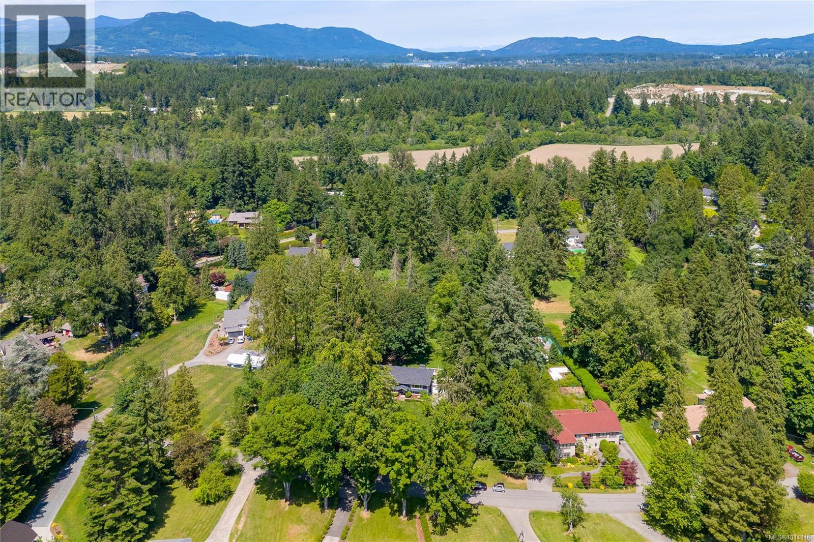4724 Fairbridge Dr, Duncan