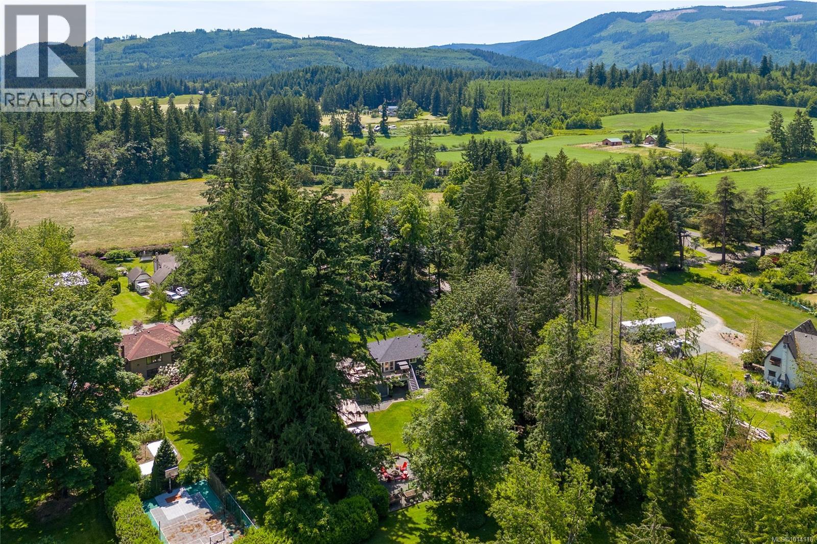 4724 Fairbridge Dr, Duncan