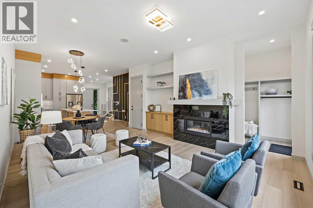 Single Family House for Sale in   Street NW Bowness Calgary 