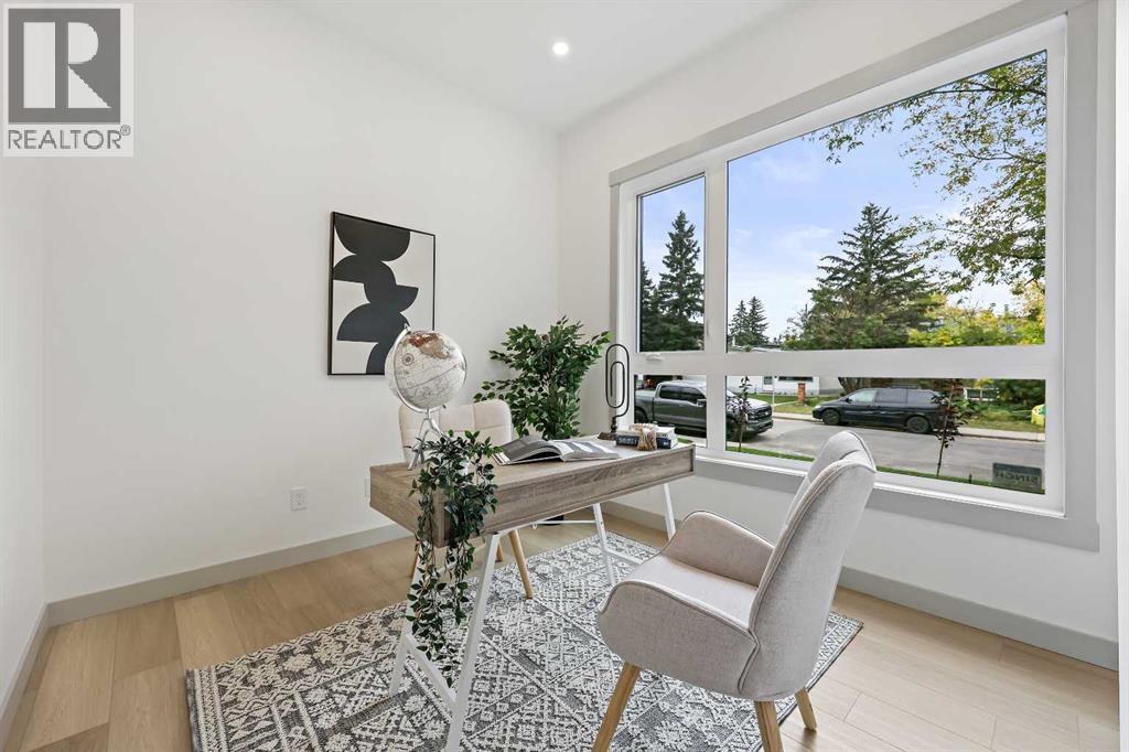 Single Family House for Sale in   Street NW Bowness Calgary 