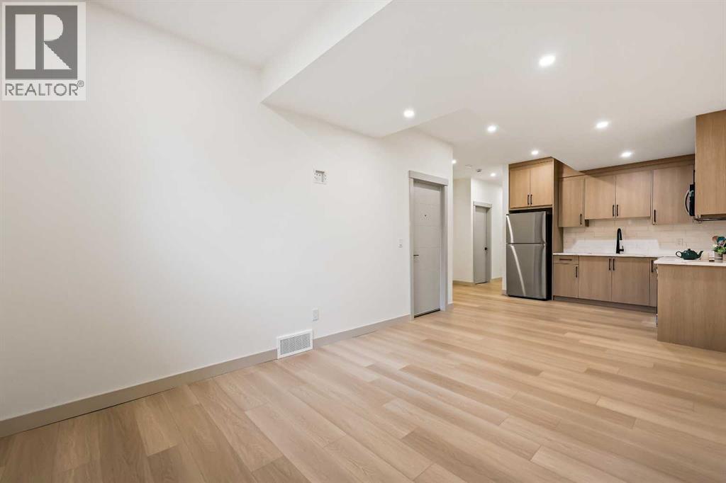 Single Family House for Sale in   Street NW Bowness Calgary 