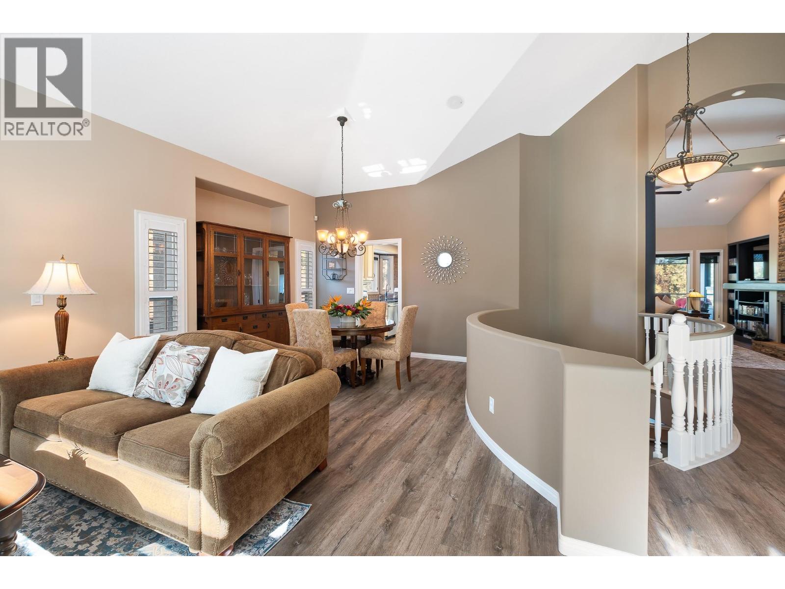  3907 Gallaghers Circle, Kelowna