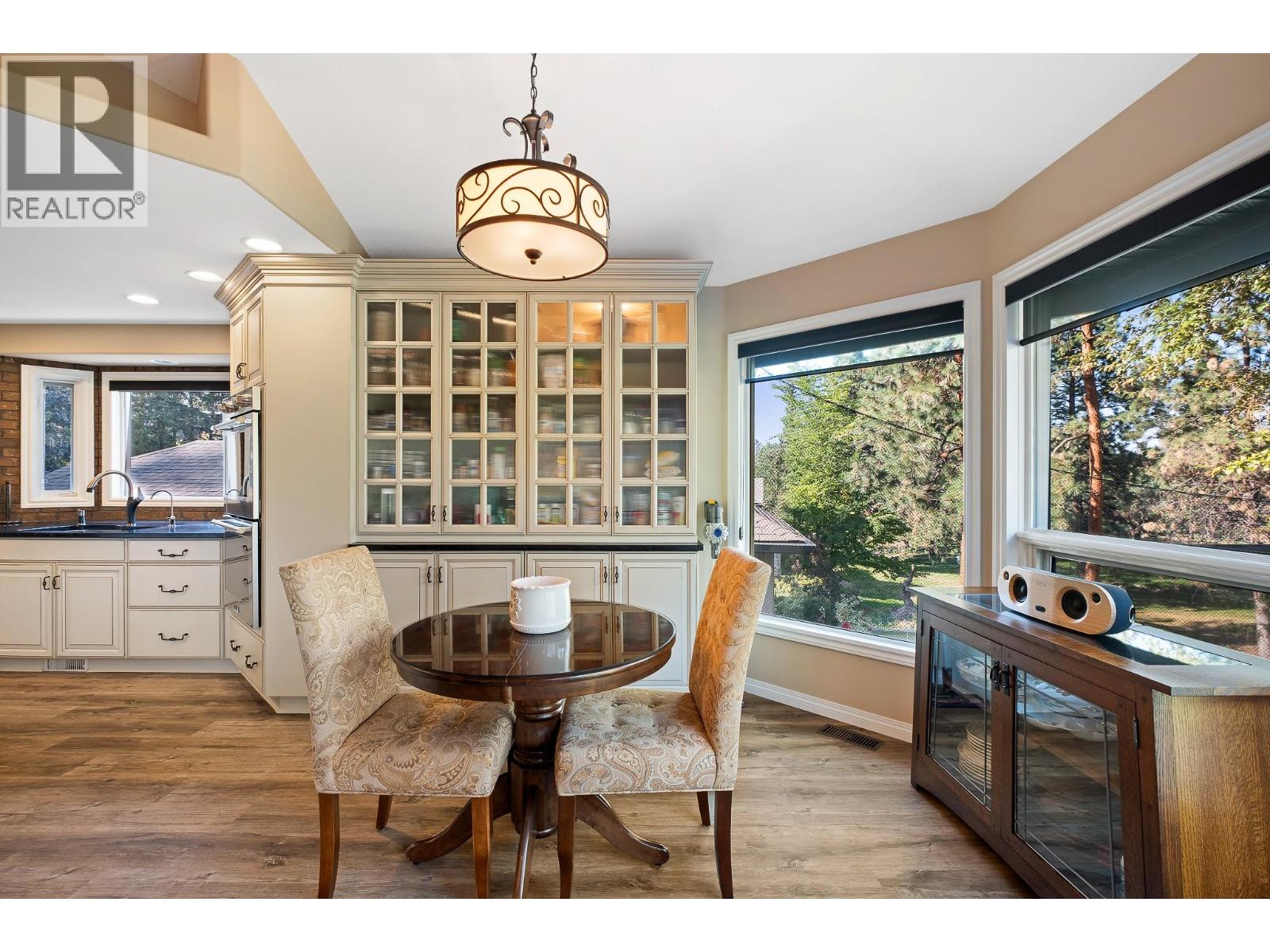  3907 Gallaghers Circle, Kelowna