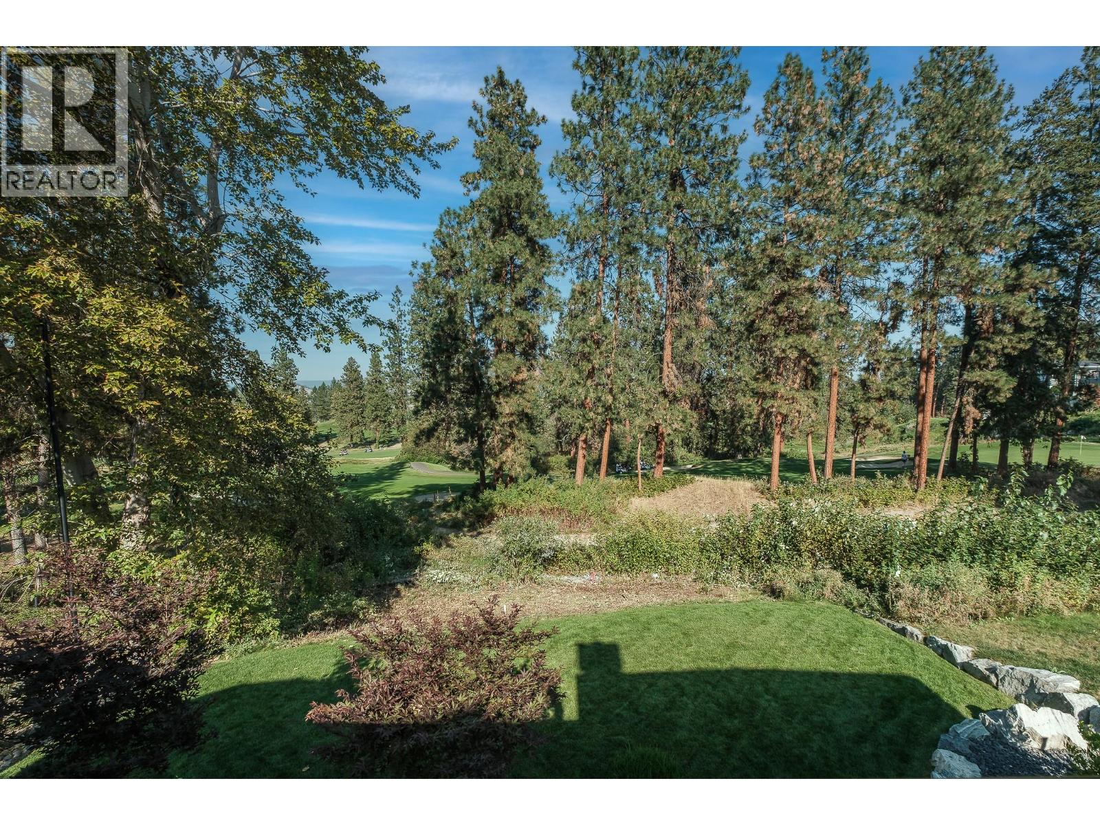  3907 Gallaghers Circle, Kelowna