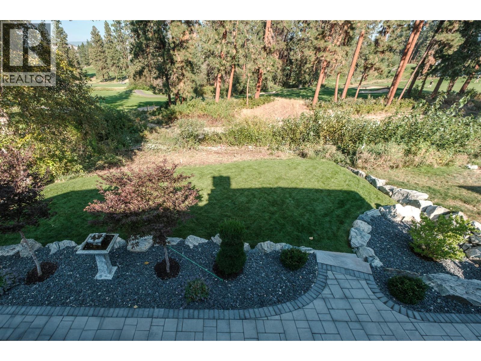  3907 Gallaghers Circle, Kelowna