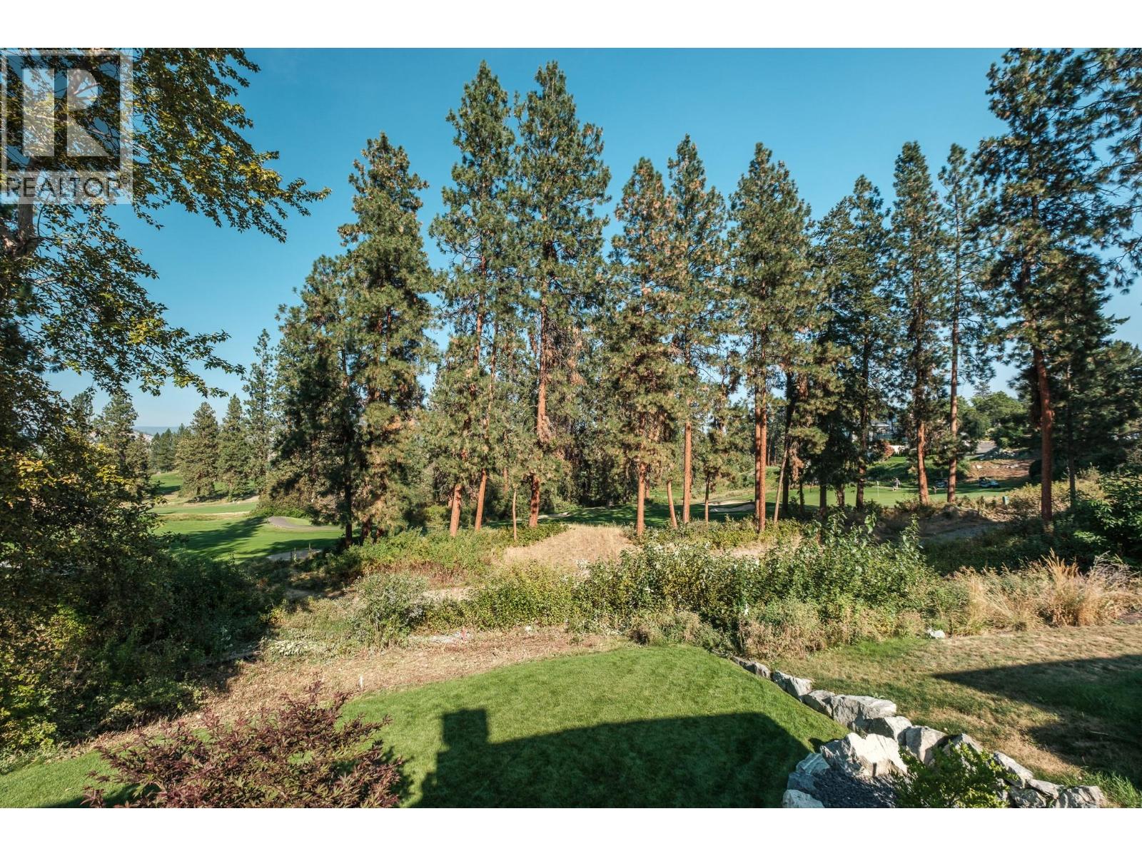  3907 Gallaghers Circle, Kelowna