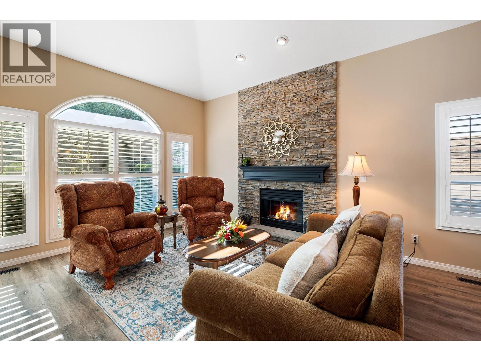  3907 Gallaghers Circle, Kelowna