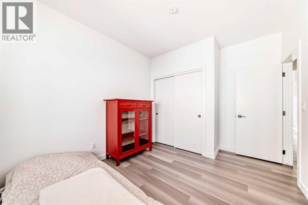 Single Family House 3 Level for Sale in    Street SW Springbank Hill Calgary 