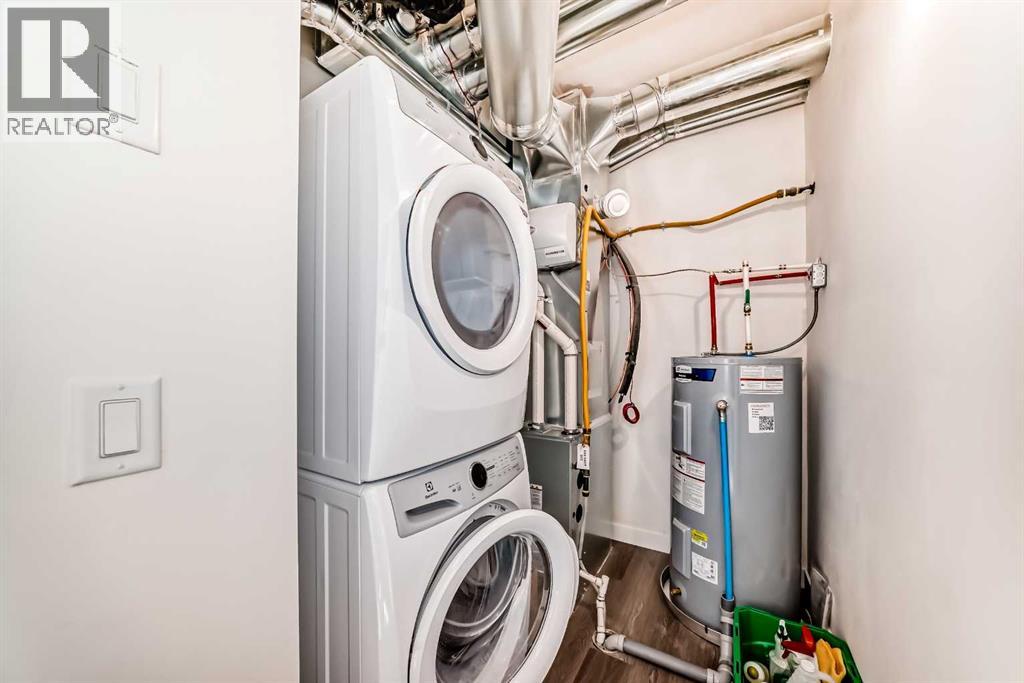 Single Family House 3 Level for Sale in    Street SW Springbank Hill Calgary 