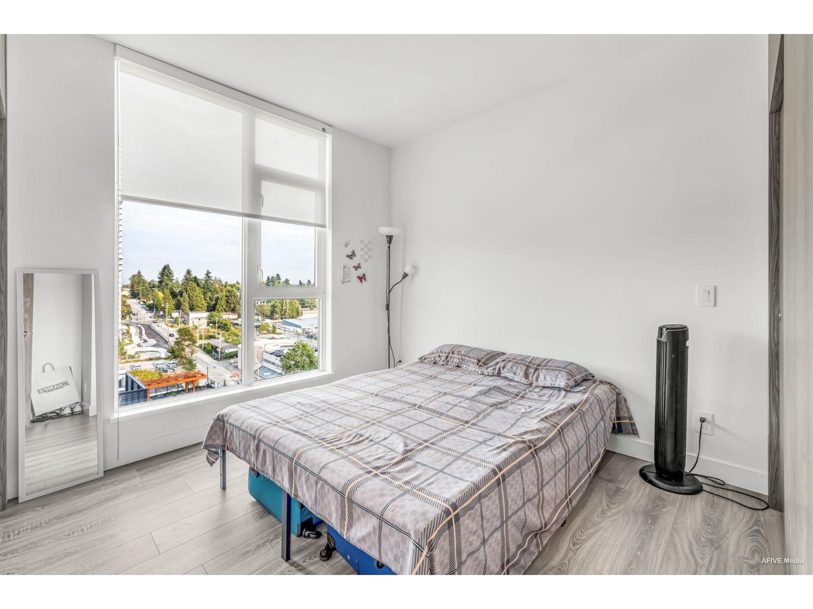 1002 10750 135A STREET, Surrey