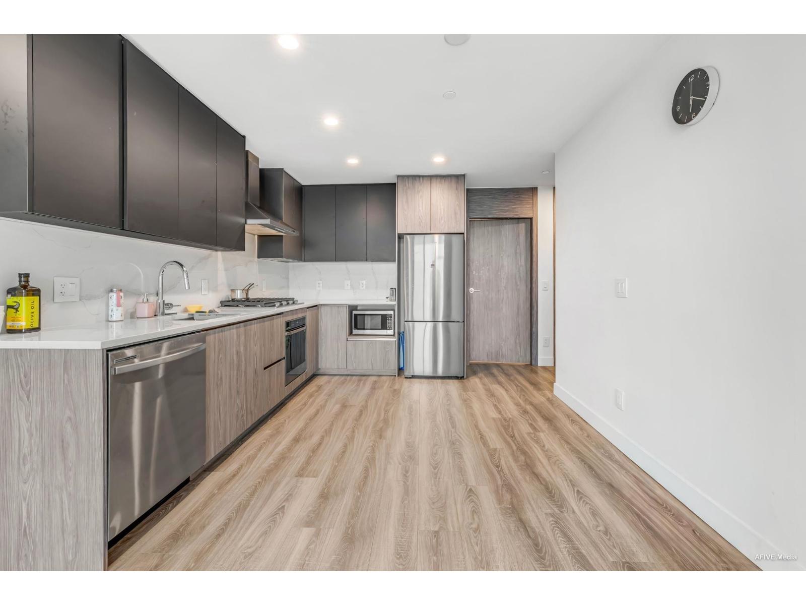 1002 10750 135A STREET, Surrey