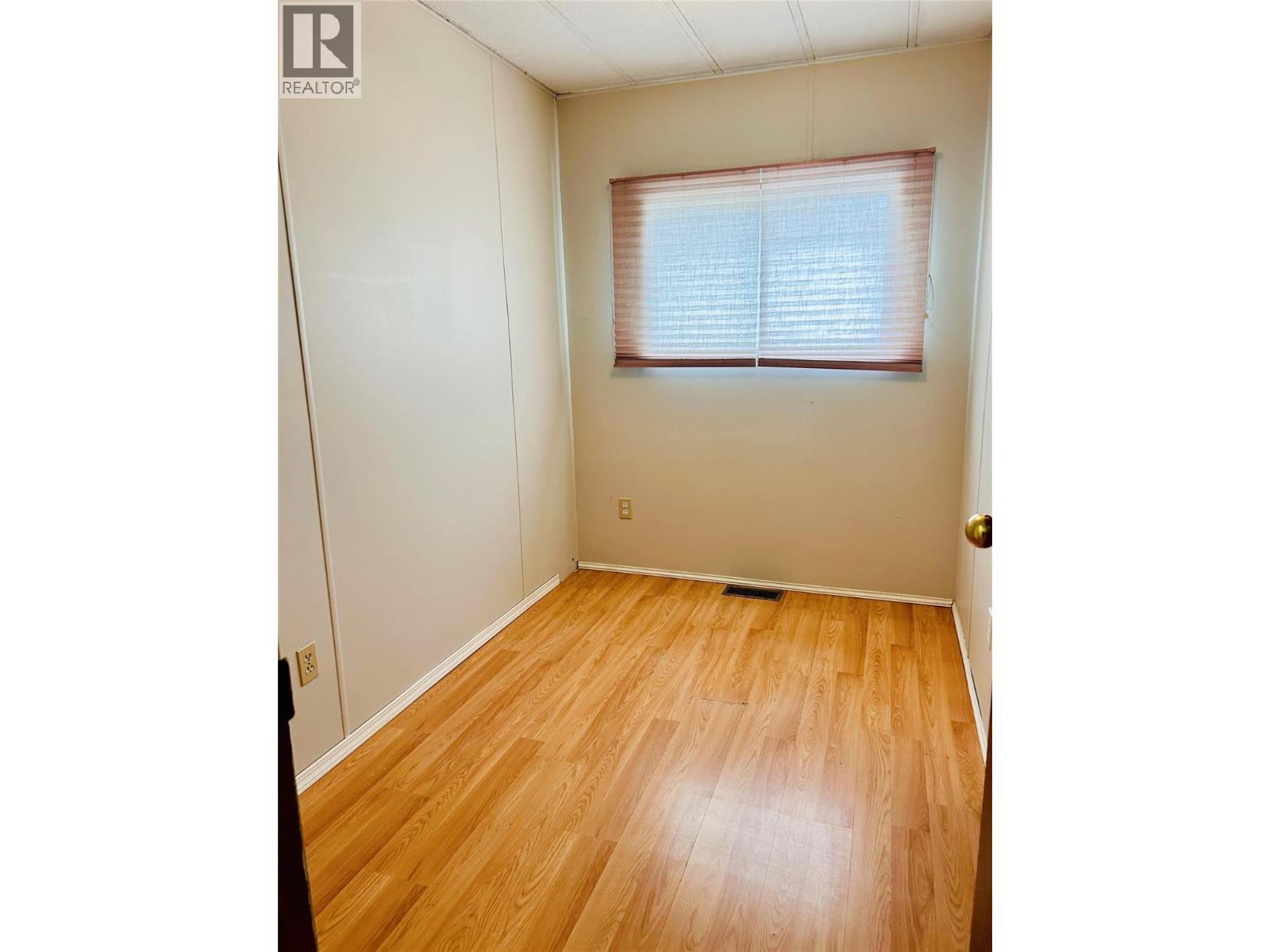  5161 69th Avenue Northeast, Salmon Arm