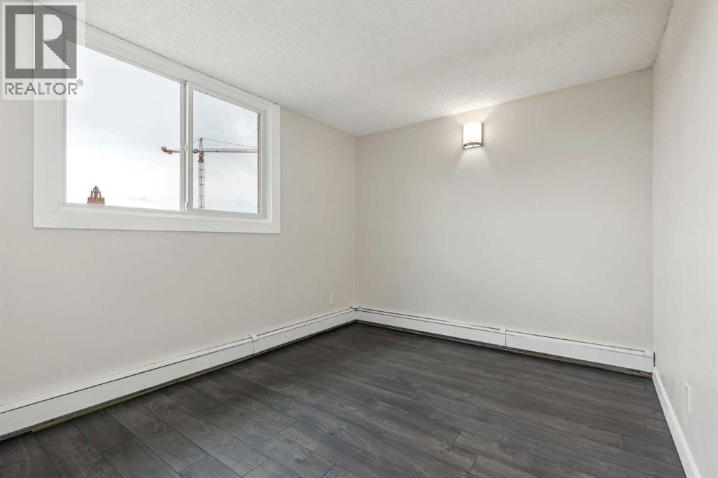 Single Family House for Sale in    Avenue SW Beltline Calgary 